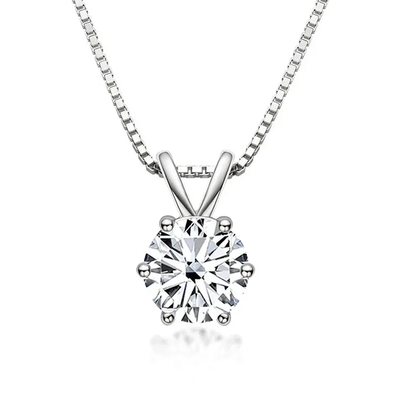 Elegance Glamour Moissanite Necklace - Clear Necklaces